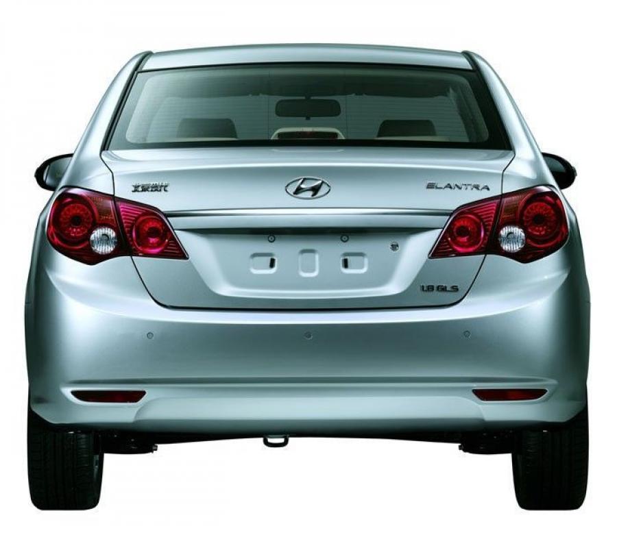  Hyundai Elantra 2009 года  (фото 6 из 8)